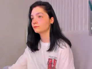 Luna-Moon13's Live Sex Cam Show