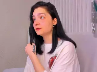 Luna-Moon13's Live Sex Cam Show