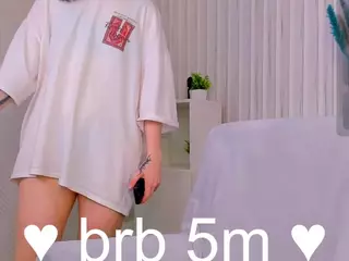 Luna-Moon13's Live Sex Cam Show