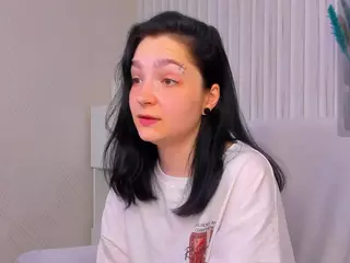 Luna-Moon13's Live Sex Cam Show
