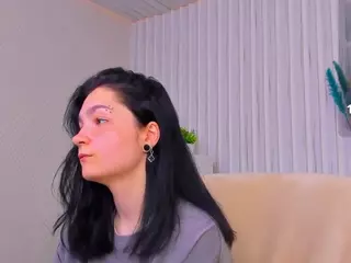 Luna-Moon13's Live Sex Cam Show
