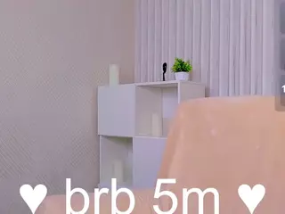 Luna-Moon13's Live Sex Cam Show