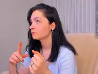 Luna-Moon13's Live Sex Cam Show