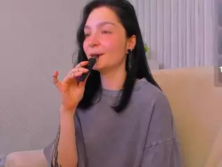 Luna-Moon13's Live Sex Cam Show