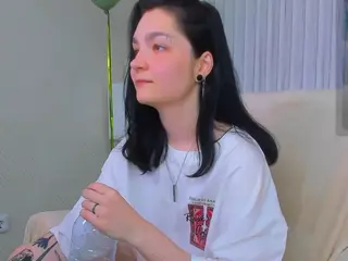 Luna-Moon13's Live Sex Cam Show
