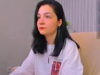 Luna-Moon13's Live Sex Cam Show