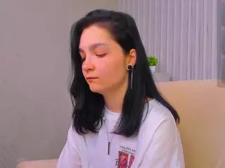 Luna-Moon13's Live Sex Cam Show