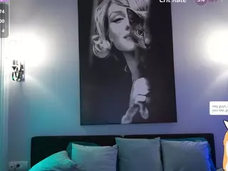 NanaDaizy's Live Sex Cam Show
