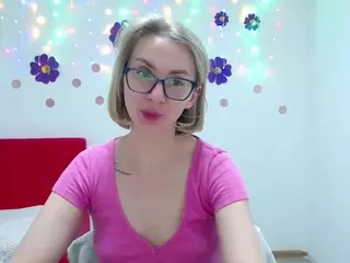 VasilisaSii's Live Sex Cam Show