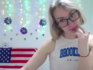 VasilisaSii's Live Sex Cam Show