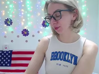 VasilisaSii's Live Sex Cam Show