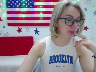VasilisaSii's Live Sex Cam Show