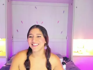 CandyyMaria's Live Sex Cam Show