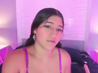 CandyyMaria's Live Sex Cam Show