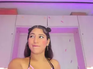 CandyyMaria's Live Sex Cam Show