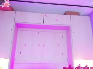 CandyyMaria's Live Sex Cam Show