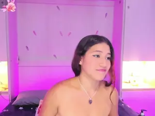 CandyyMaria's Live Sex Cam Show