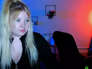 juli-kisss's Live Sex Cam Show