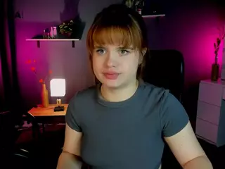 juli-kisss's Live Sex Cam Show