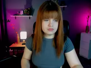juli-kisss's Live Sex Cam Show