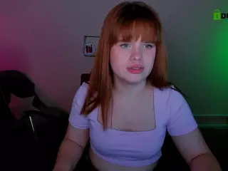 juli-kisss's Live Sex Cam Show