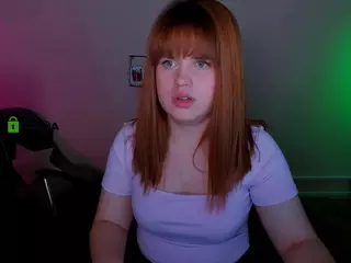 juli-kisss's Live Sex Cam Show