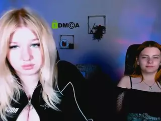 juli-kisss's Live Sex Cam Show