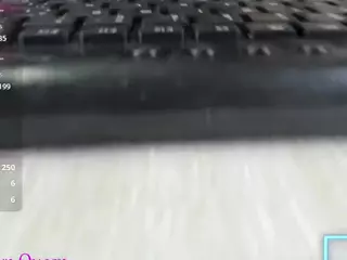 kaitllyn-queen's Live Sex Cam Show