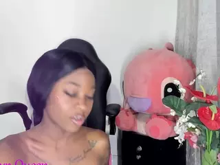 kaitllyn-queen's Live Sex Cam Show