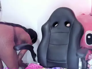 kaitllyn-queen's Live Sex Cam Show