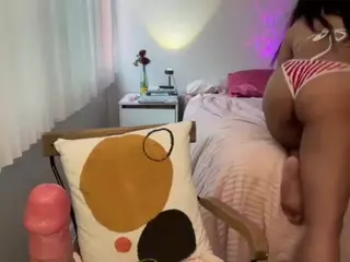 RaeWerks's Live Sex Cam Show