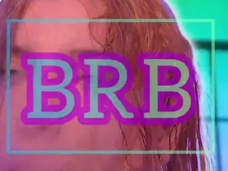 Yelloweaa's Live Sex Cam Show