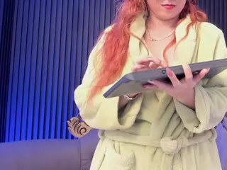 YOURPERFECT-ASS's Live Sex Cam Show
