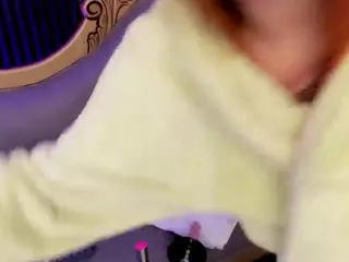 YOURPERFECT-ASS's Live Sex Cam Show