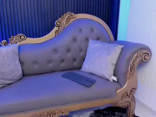 YOURPERFECT-ASS's Live Sex Cam Show