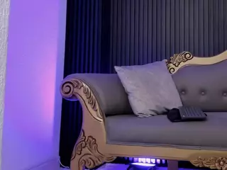 YOURPERFECT-ASS's Live Sex Cam Show