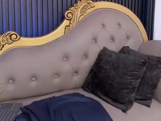 YOURPERFECT-ASS's Live Sex Cam Show