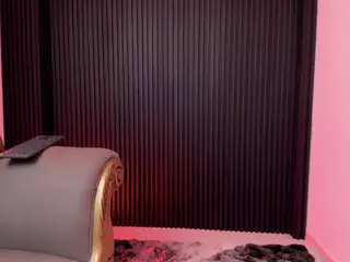 YOURPERFECT-ASS's Live Sex Cam Show