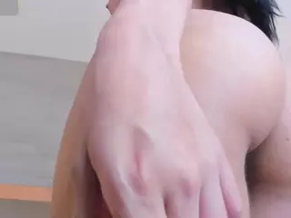 Adara-Scot's Live Sex Cam Show