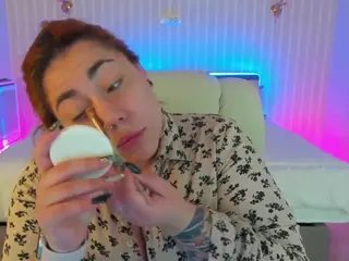 AmazonkaStar's Live Sex Cam Show