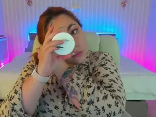 AmazonkaStar's Live Sex Cam Show