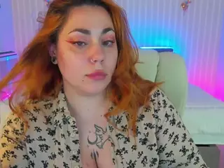 AmazonkaStar's Live Sex Cam Show