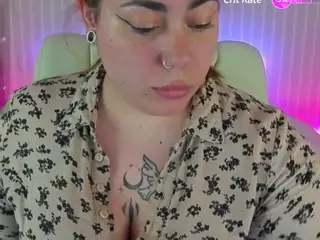 AmazonkaStar's Live Sex Cam Show