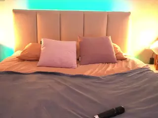 SophiyaStar's Live Sex Cam Show