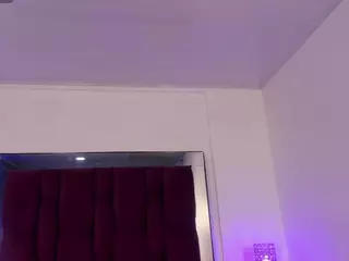 zephyra-angels's Live Sex Cam Show