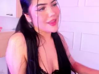 Dollsweety's Live Sex Cam Show