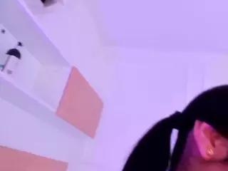 Dollsweety's Live Sex Cam Show