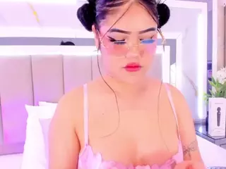 Dollsweety's Live Sex Cam Show