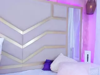 Dollsweety's Live Sex Cam Show