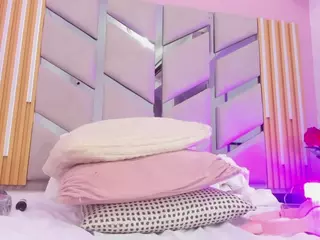 Dollsweety's Live Sex Cam Show